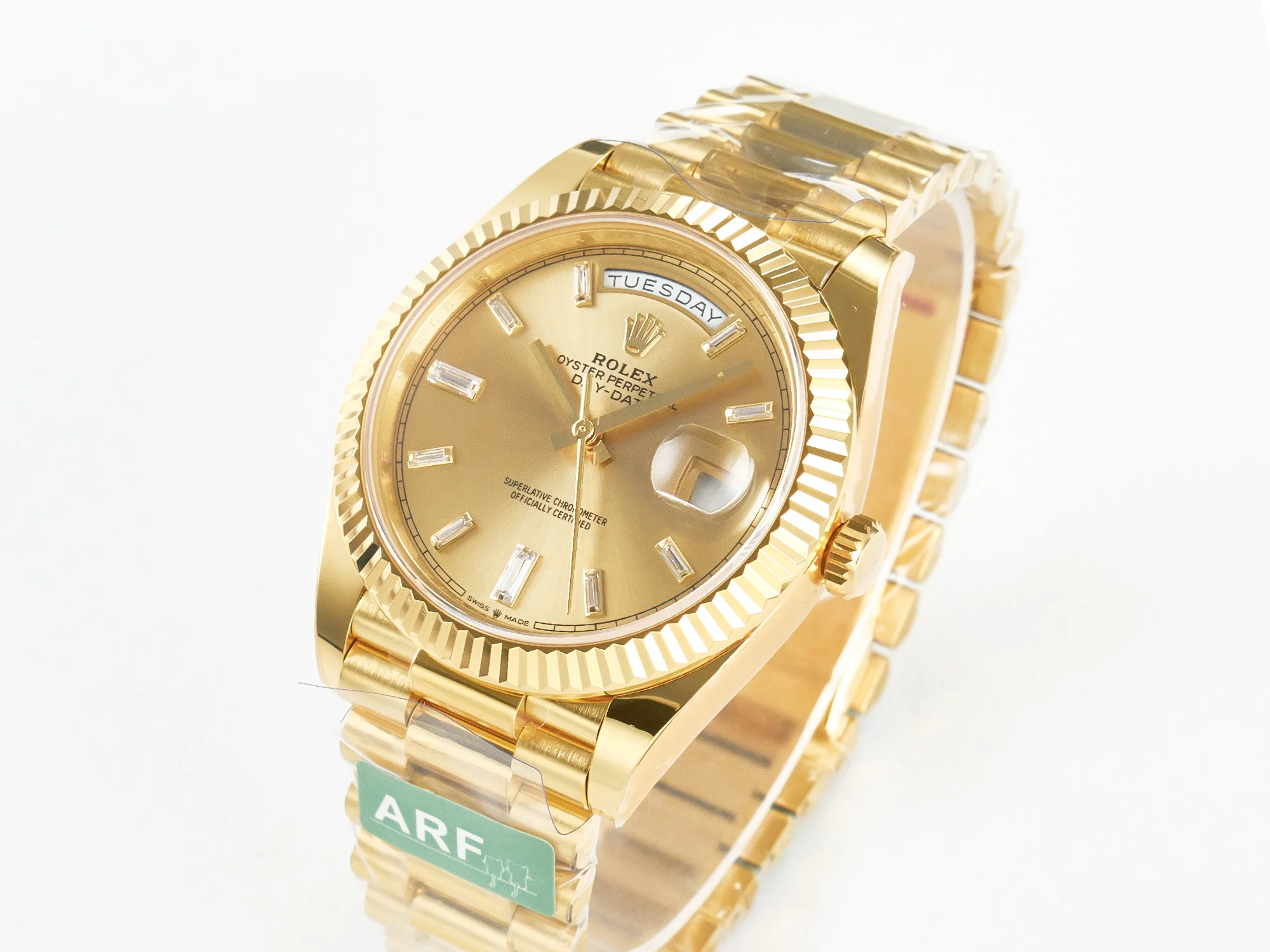 Day Date 40 228238 ARF 904L Steel YG Crystal Diamonds Bezel on President Bracelet VR3255
