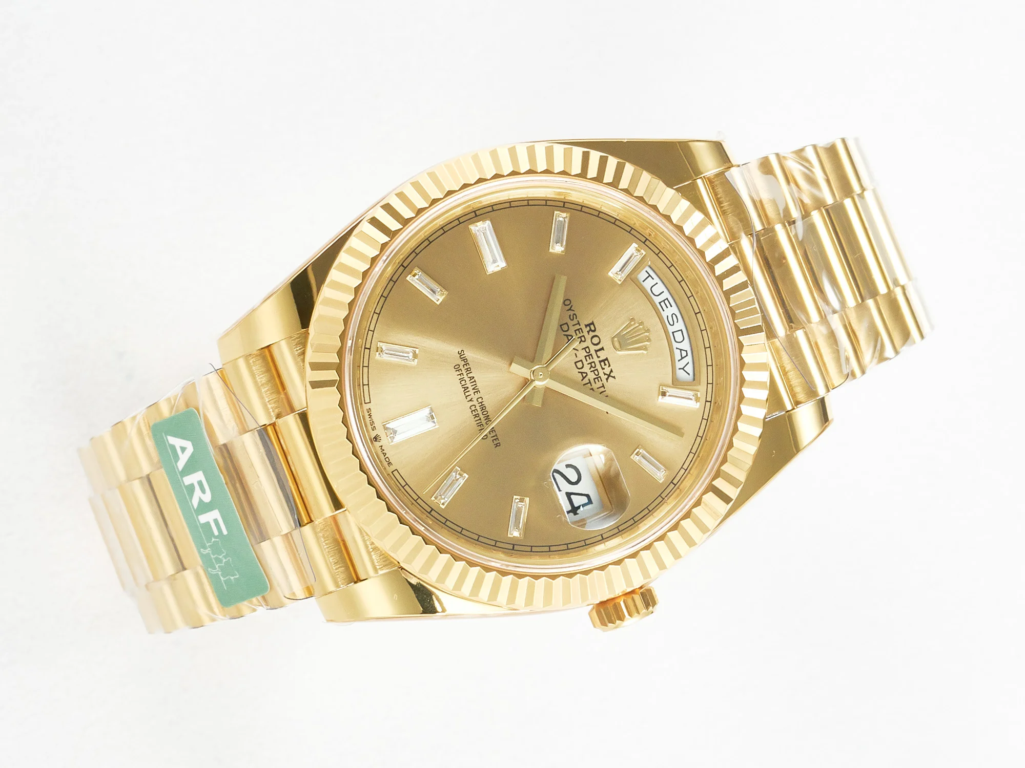 Day Date 40 228238 ARF 904L Steel YG Crystal Diamonds Bezel on President Bracelet VR3255
