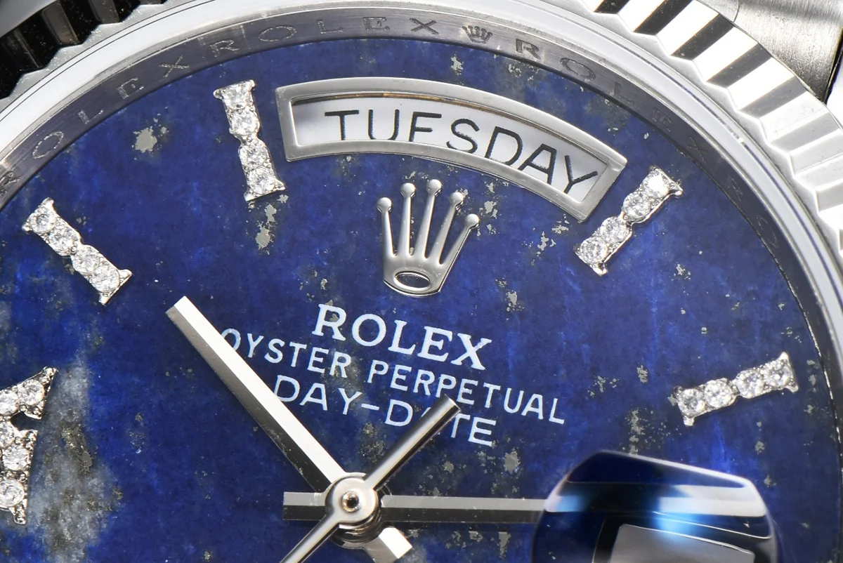 Daydate 36 128236 Lapis Lazuli Diamond Roman Dial in Platinum