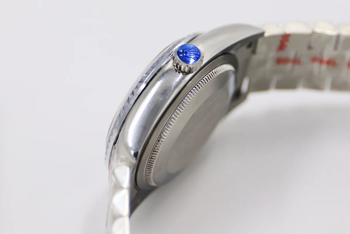 Daydate 36 128236 Malachite Diamond Marker Dial in Platinum