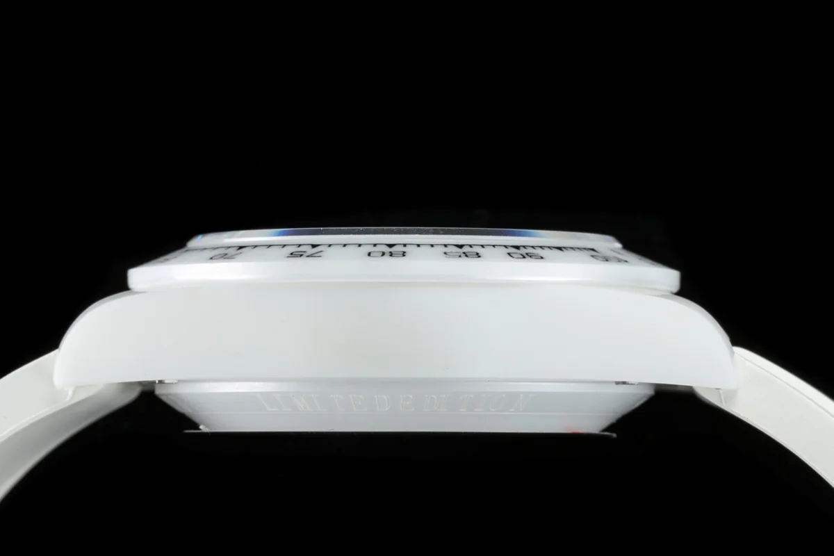 Daytona AET White Classic on Rubber Strap