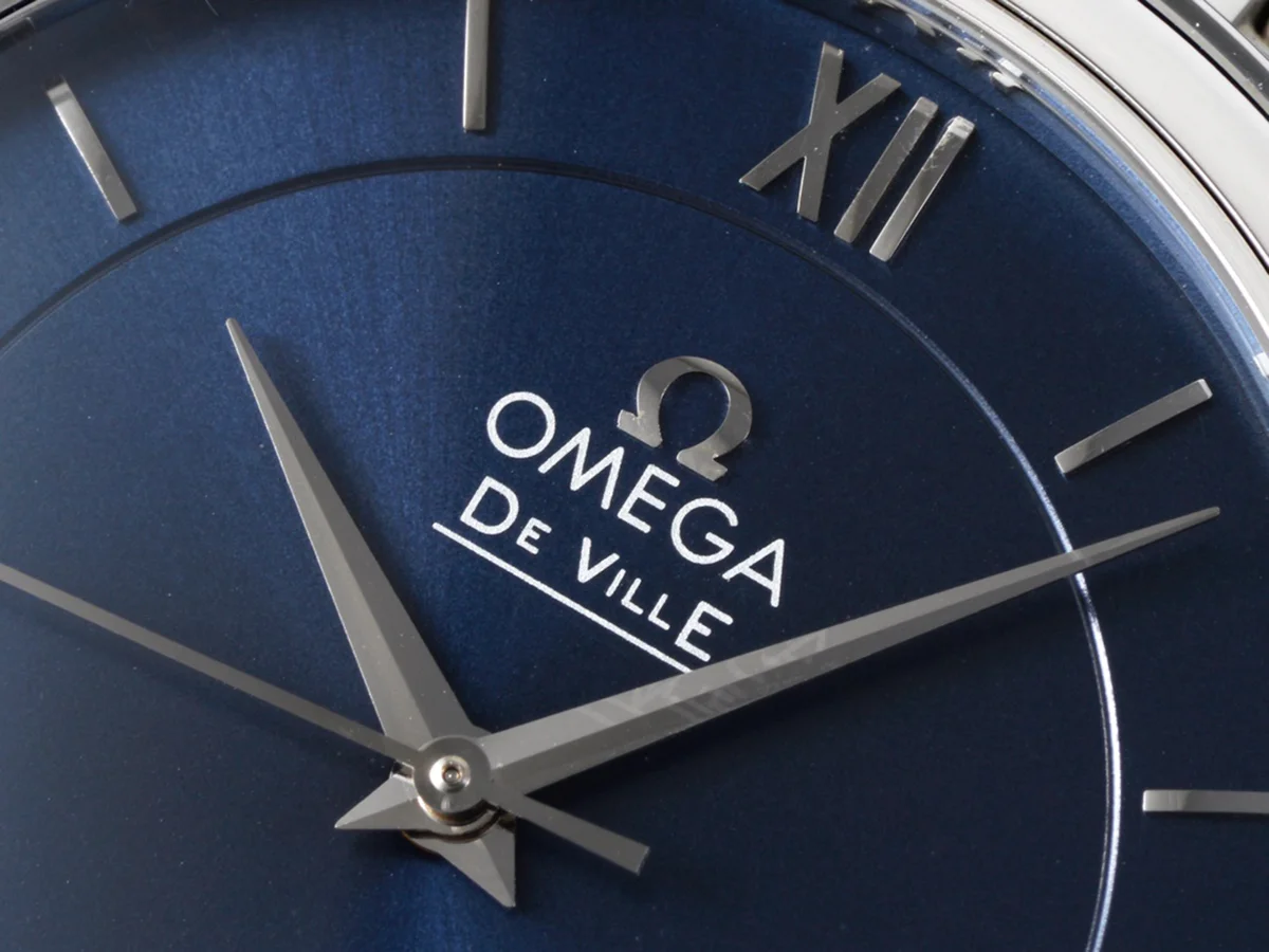 De Ville Co-Axial Chronometer 36.8mm Dark Blue Dial in Steel on Bracelet