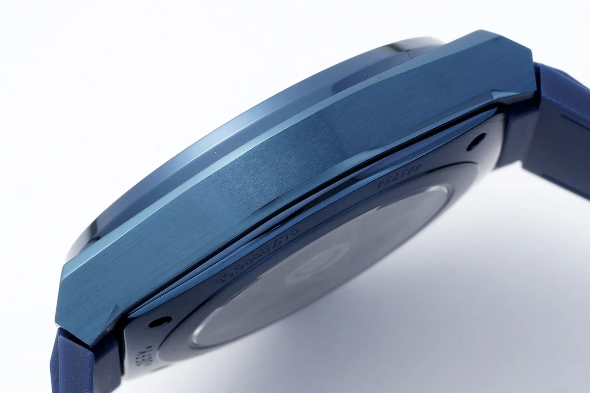 Defy Classic Blue/white in Blue PVD