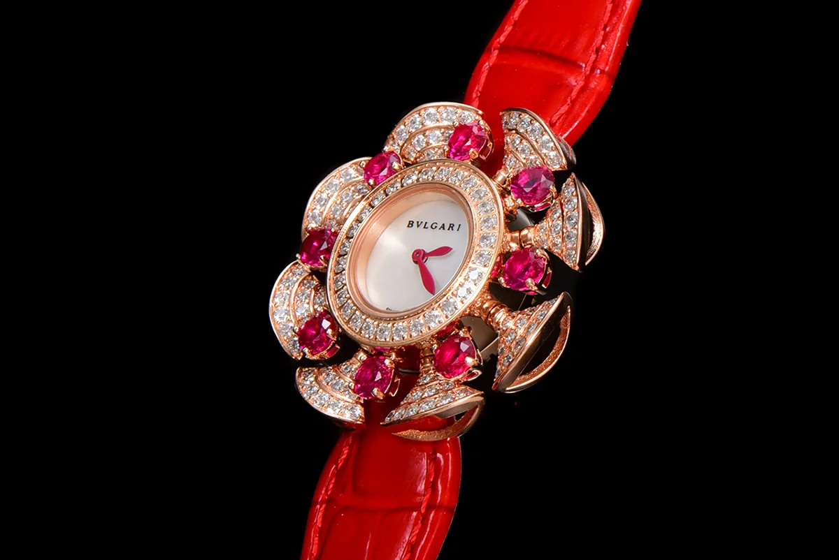 Diva’s Dream Jewellery Watch Diamond Paved Dial in Rose Gold on Green Leather Strap