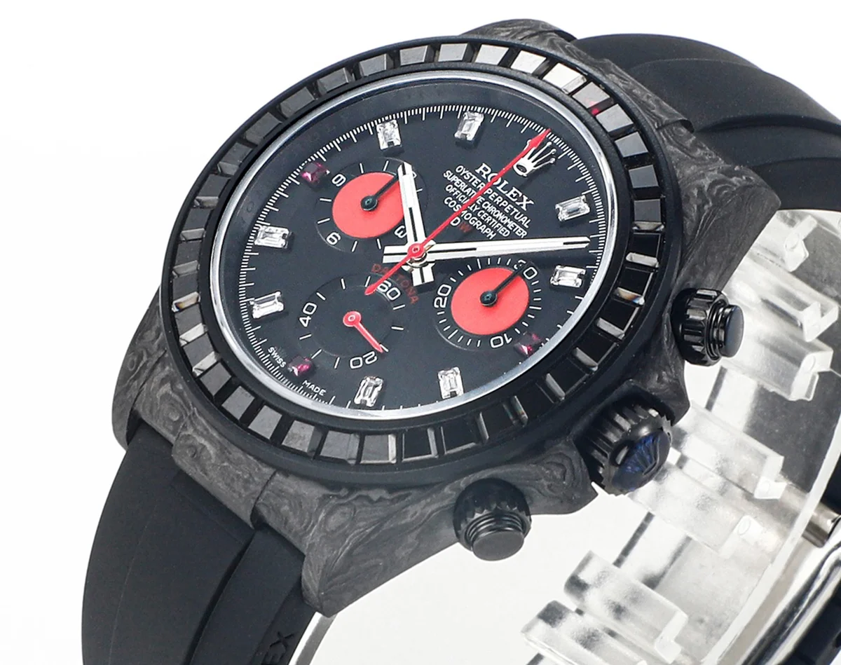 DIW Daytona Rainbow Black Carbon with Black Rubber Strap