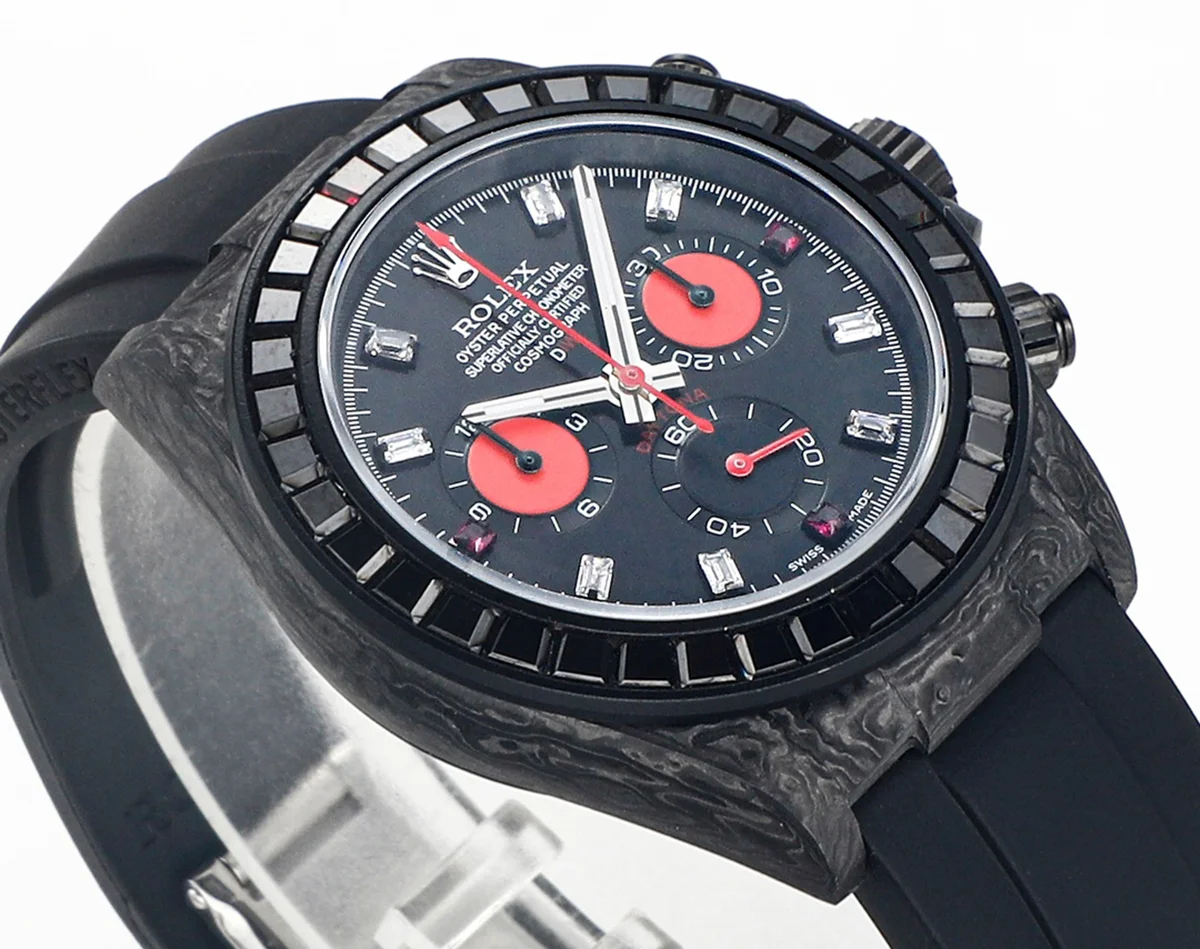 DIW Daytona Rainbow Black Carbon with Black Rubber Strap