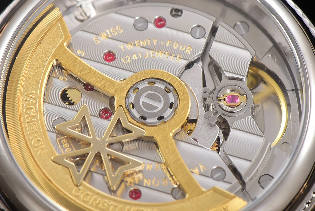 Egerie Muse White Dial in Steel