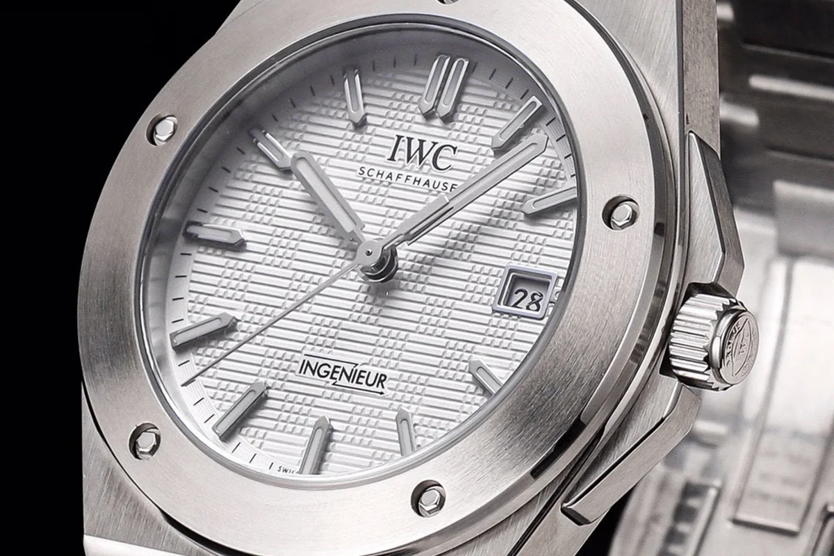 Ingenieur IW328902 Silver Dial Automatic 40