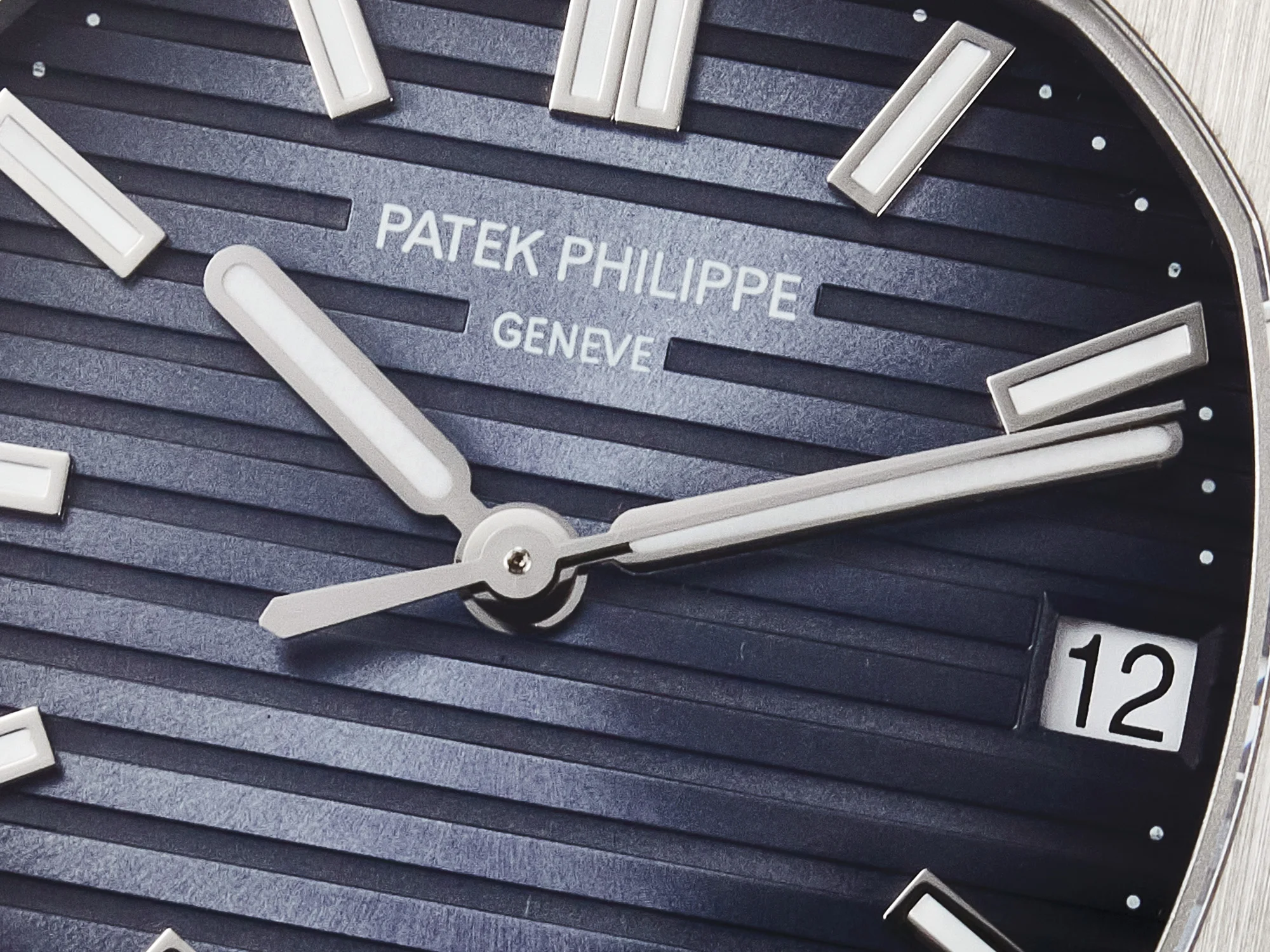 Nautilus 5711/1A-010 3KF 1:1 Best Edition Blue Textured Dial on SS Bracelet A324 Super Clone