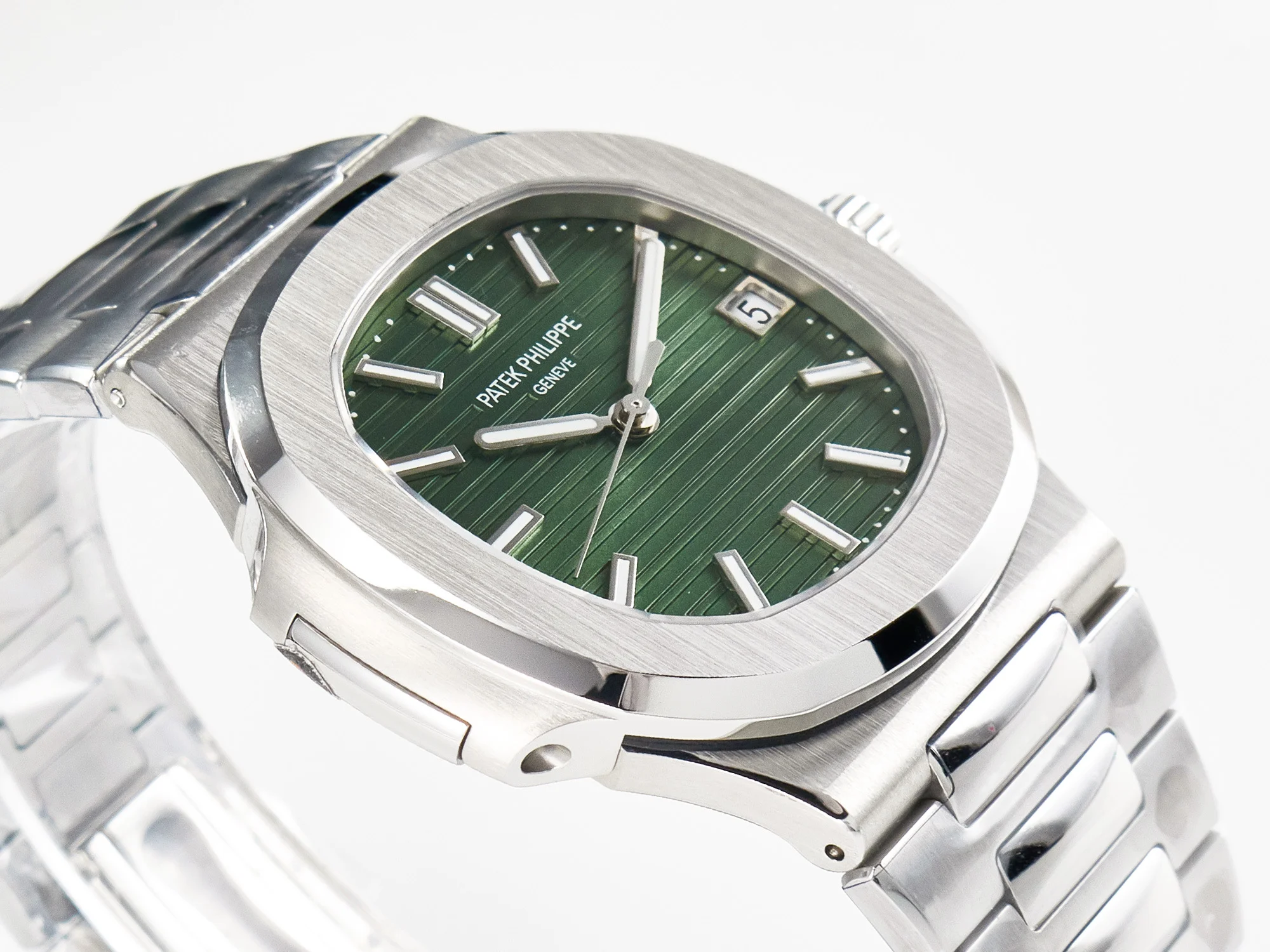 Nautilus 5711/1A 3KF 1:1 Best Edition Green Dial on SS Bracelet A324 Super Clone V2