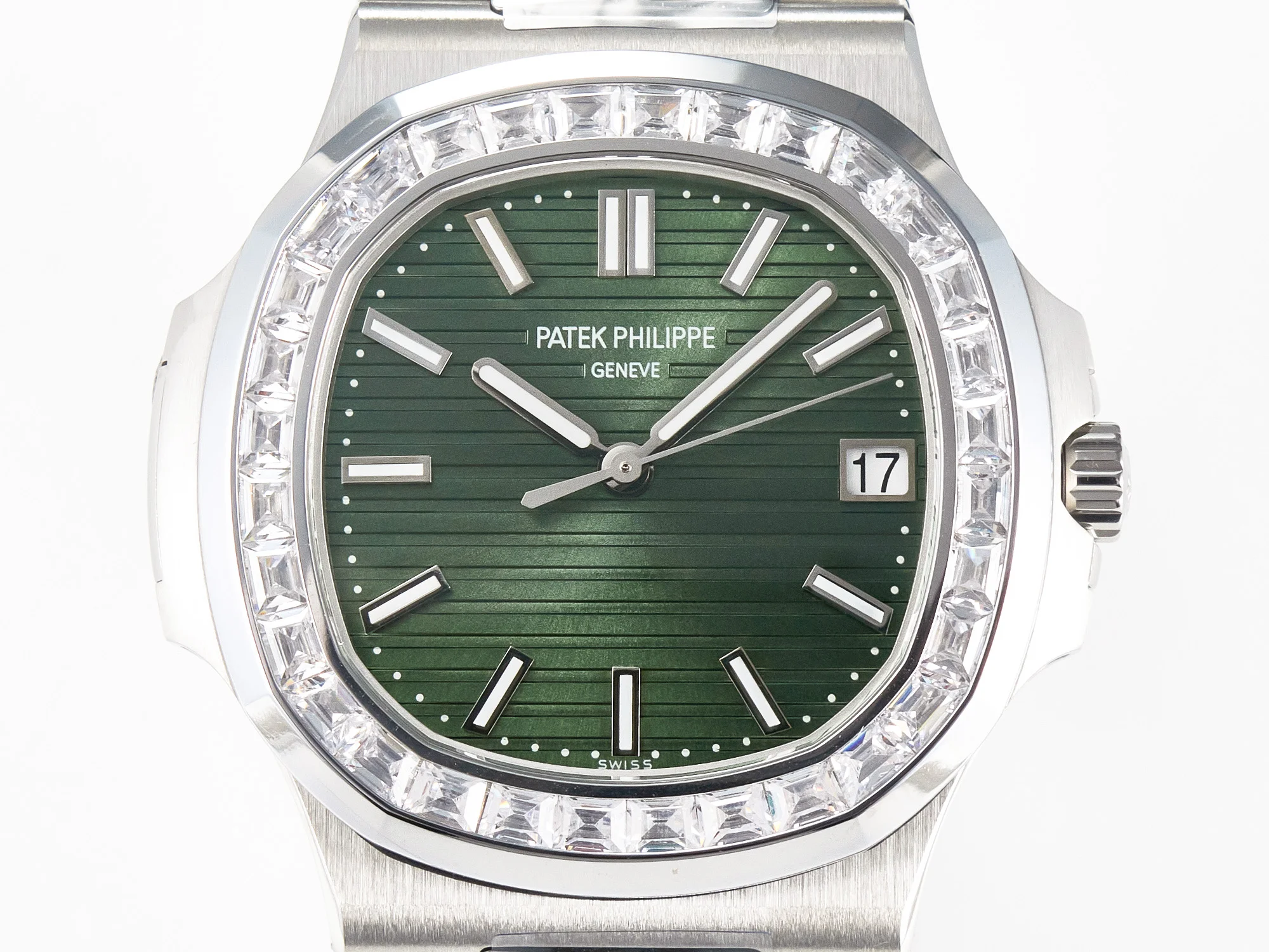 Nautilus 5711 3KF 1:1 Best Edition Square Diamonds Bezel Green Dial on SS Bracelet A324 Super Clone V2