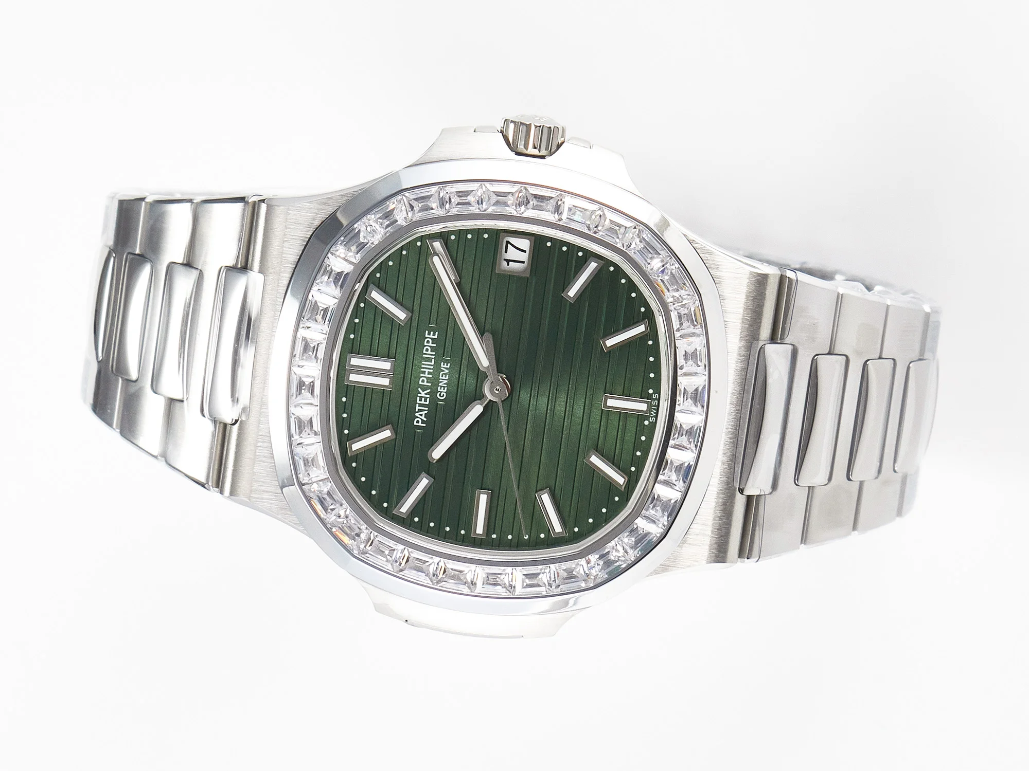 Nautilus 5711 3KF 1:1 Best Edition Square Diamonds Bezel Green Dial on SS Bracelet A324 Super Clone V2