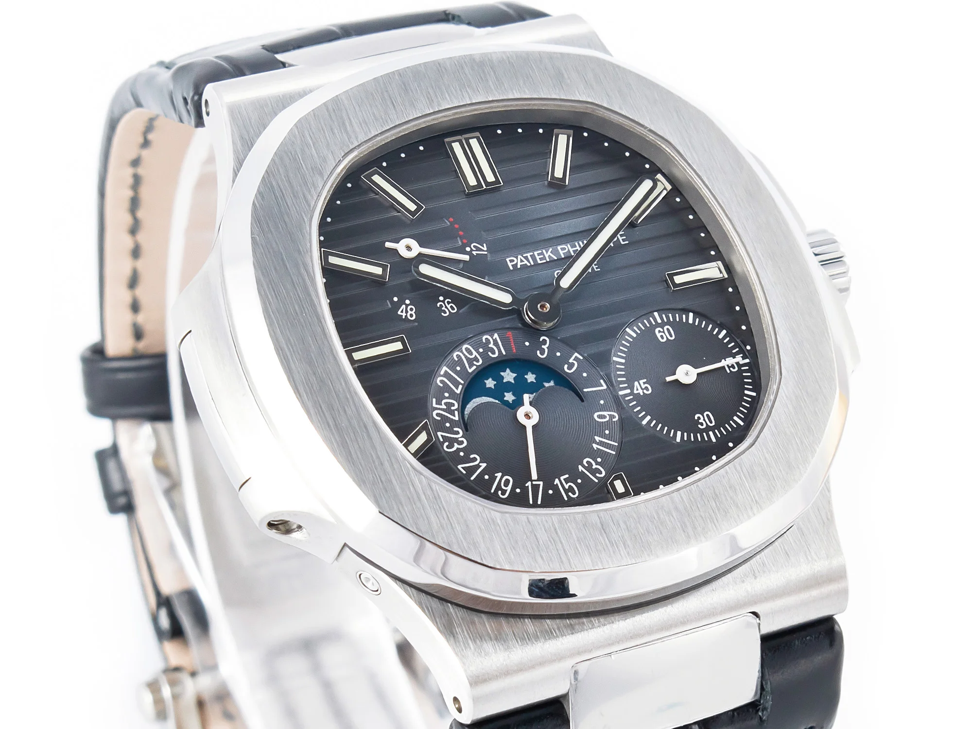 Nautilus 5712 SS PPF 1:1 Best Edition Blue Dial on Black Leather Strap A240 Super Clone V2