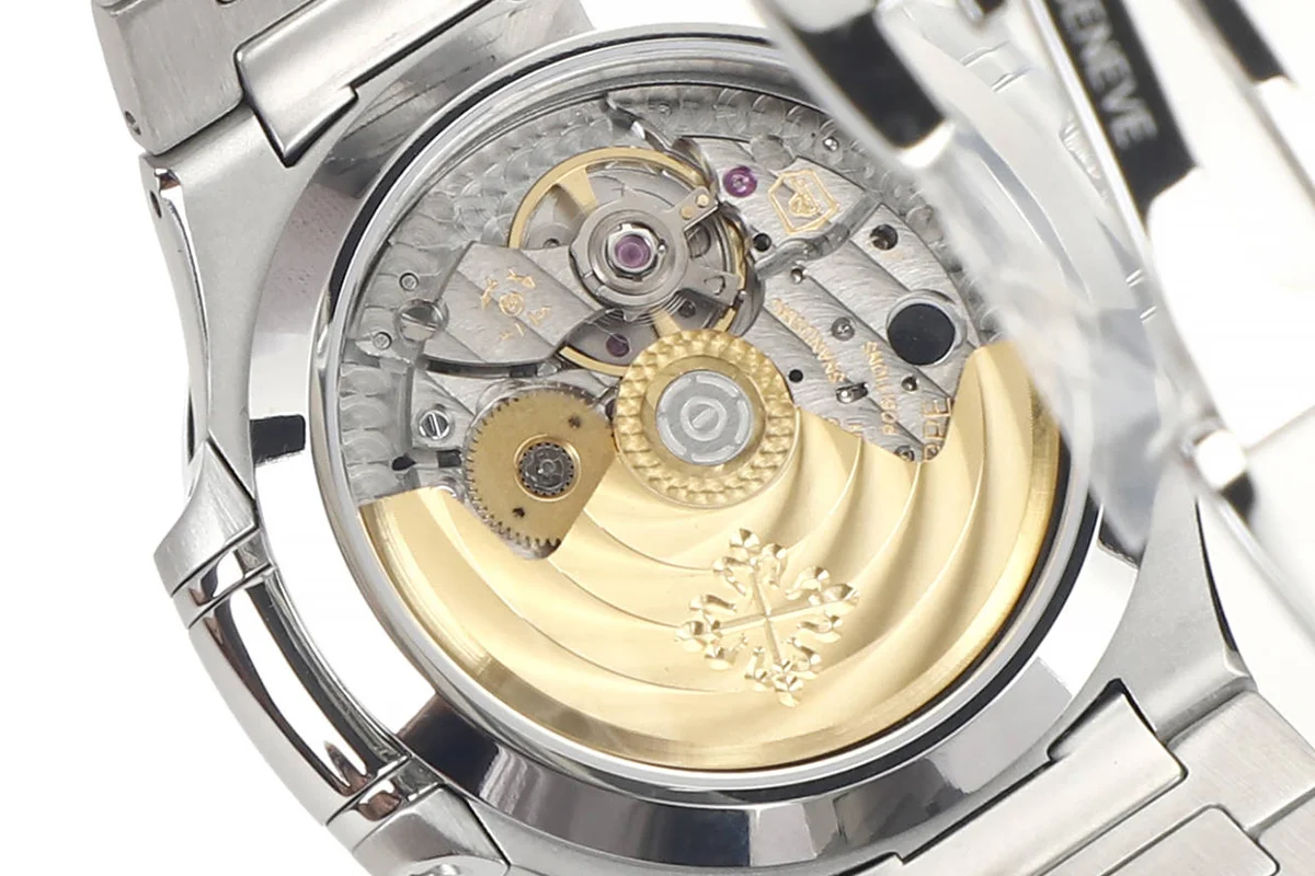 Nautilus 7118/1200A-010 White Dial