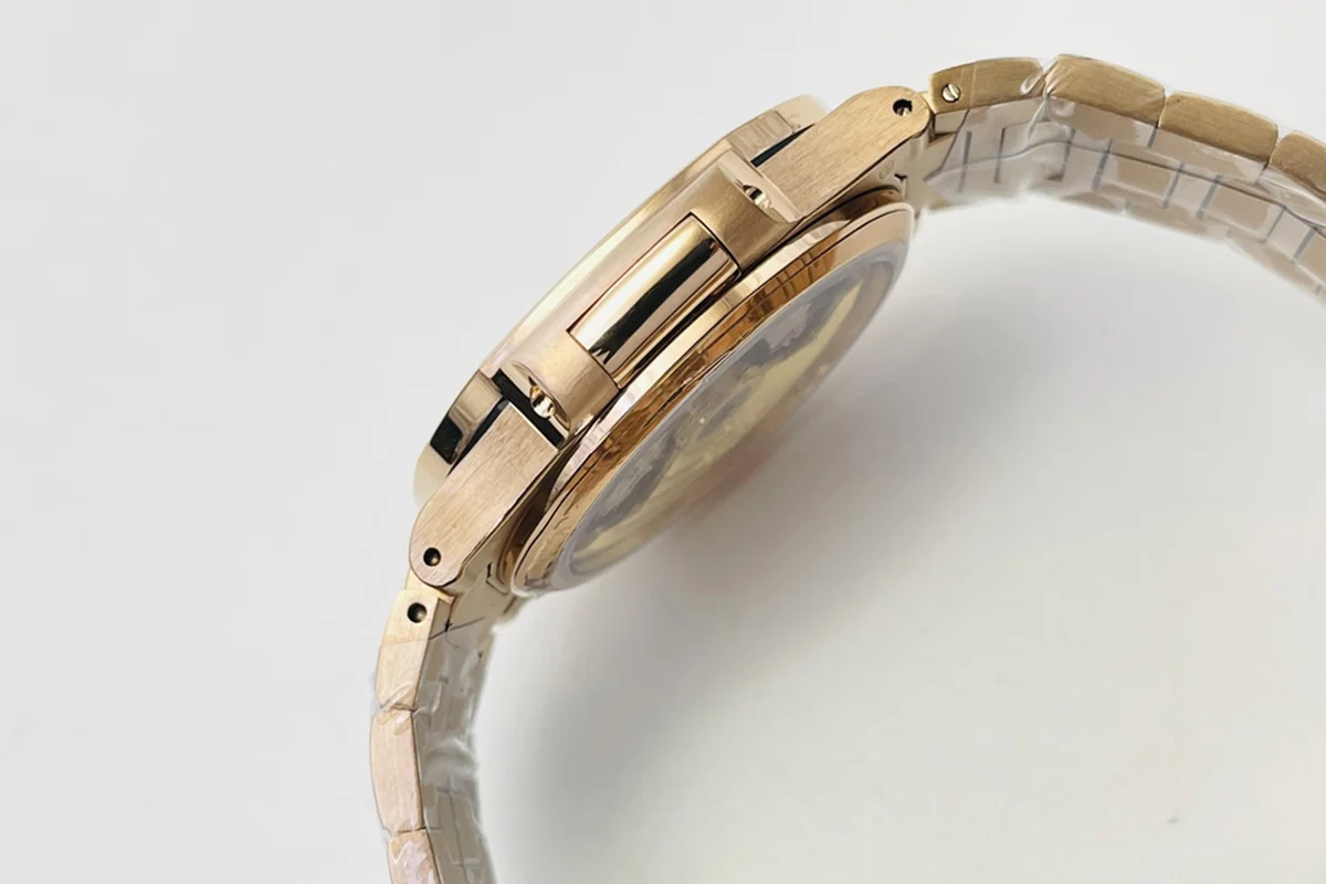 Nautilus 7118 Golden Brown Opaline Dial with Diamond Markers