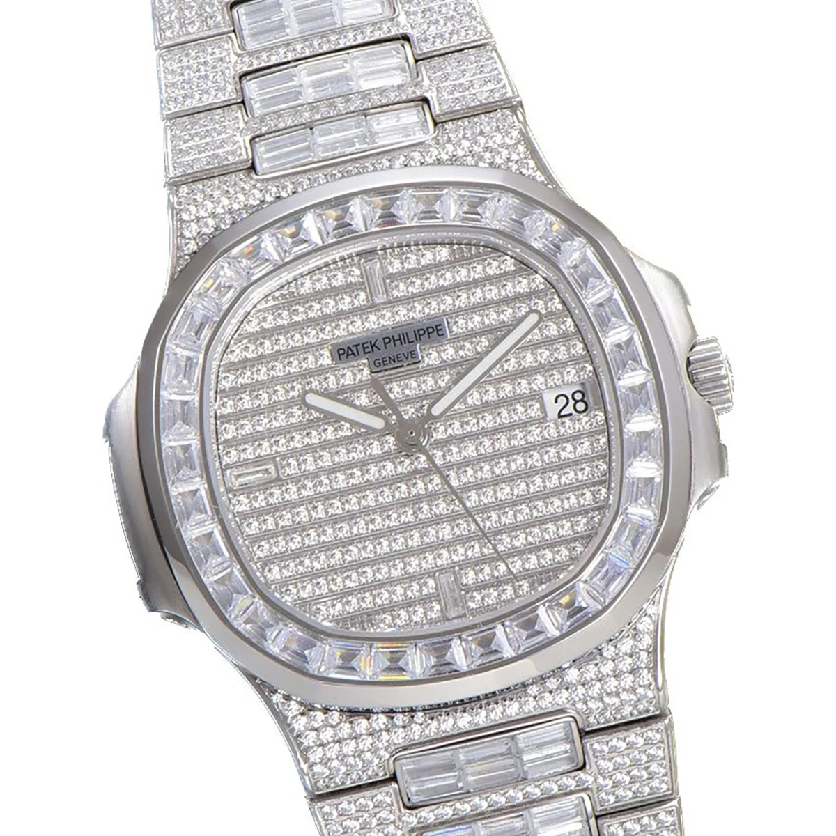 Nautilus Jumbo 5711 Diamond Dial with Diamond Bezel in Paved Diamonds