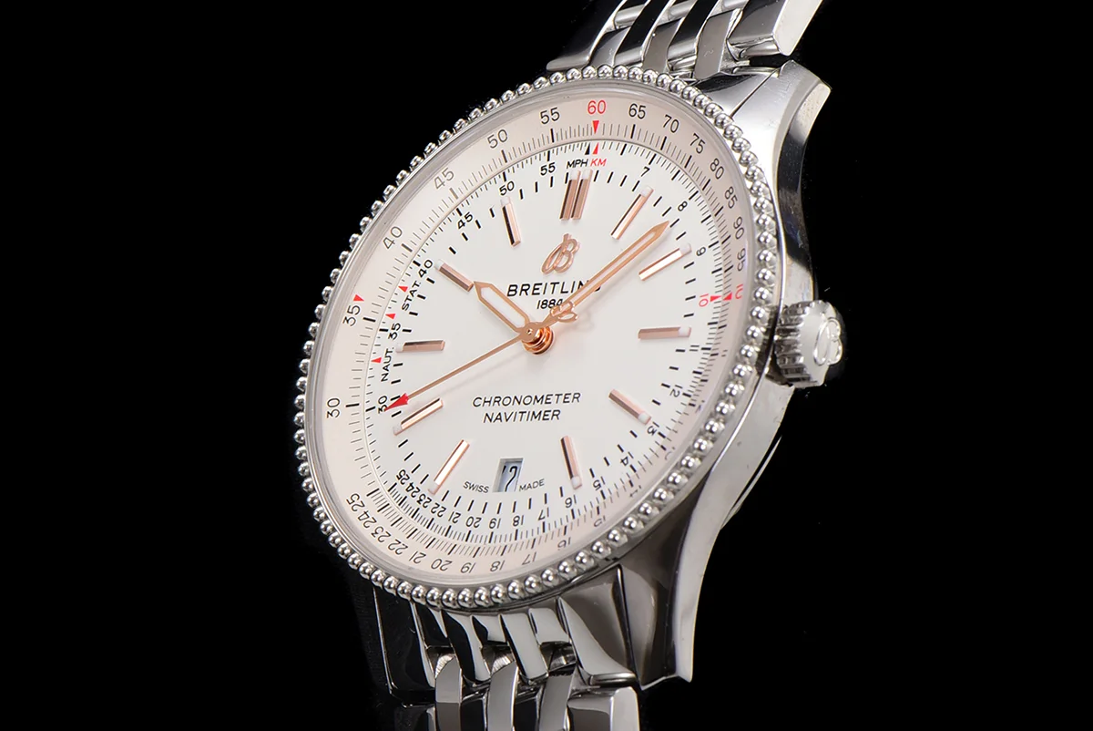 Navitimer Automatic 41 White Dial in Steel on Bracelet Ref. A17326211G1A1