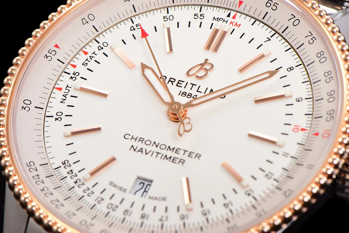 Navitimer Automatic 41 White Dial in Steel/Rose Gold on Bracelet