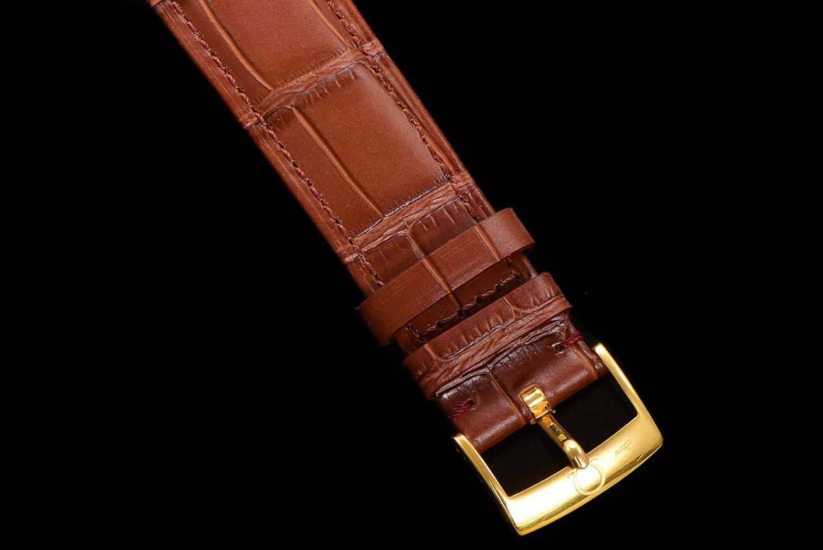 Omega De Ville Prestige Co‑Axial Master Chronometer 40mm White Dial in Yellow Gold