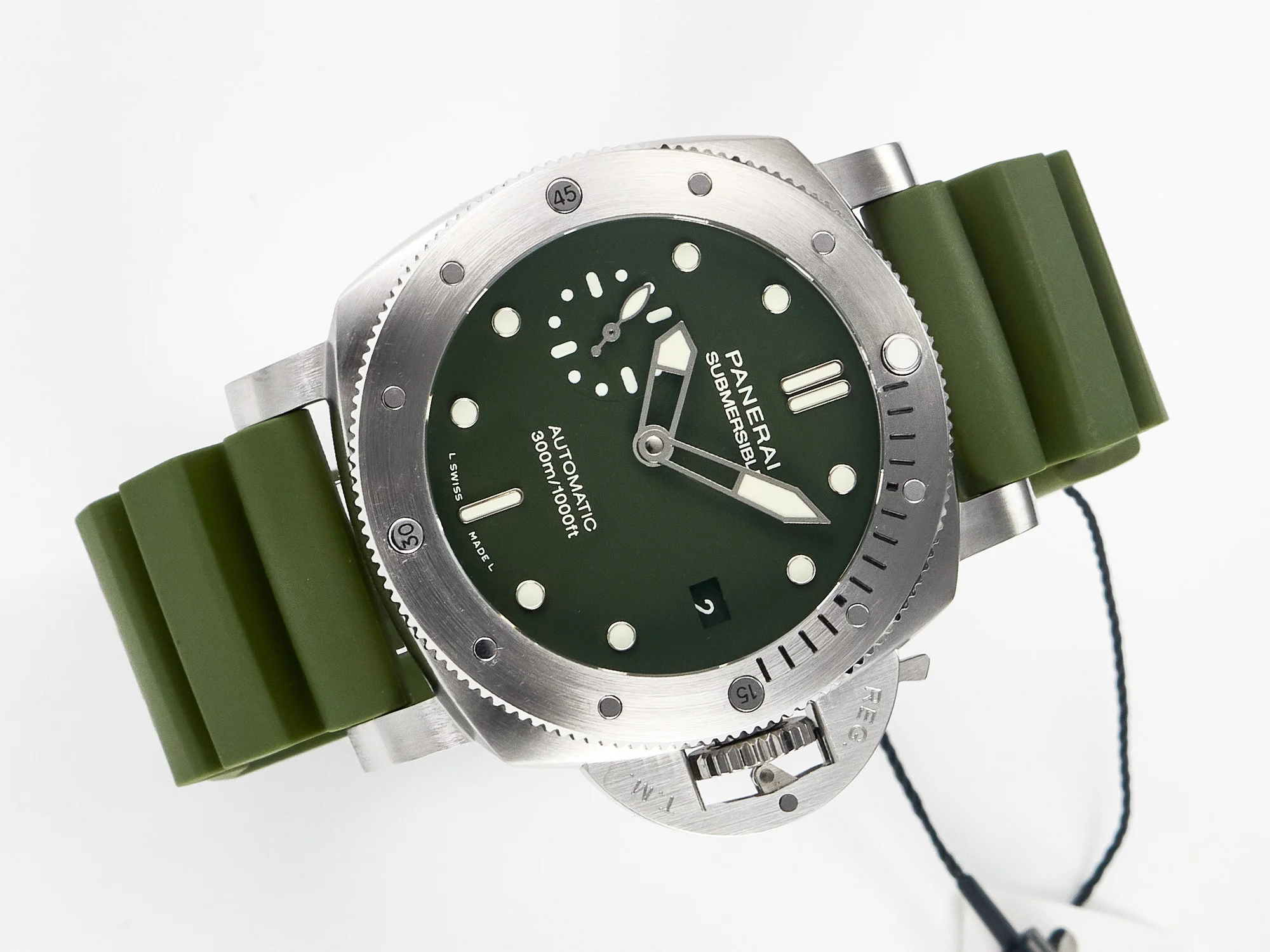 PAM1055 Luminor Submersible 42mm Verde Militare VSF 1:1 Best Edition on Green Rubber Strap P.900 Clone