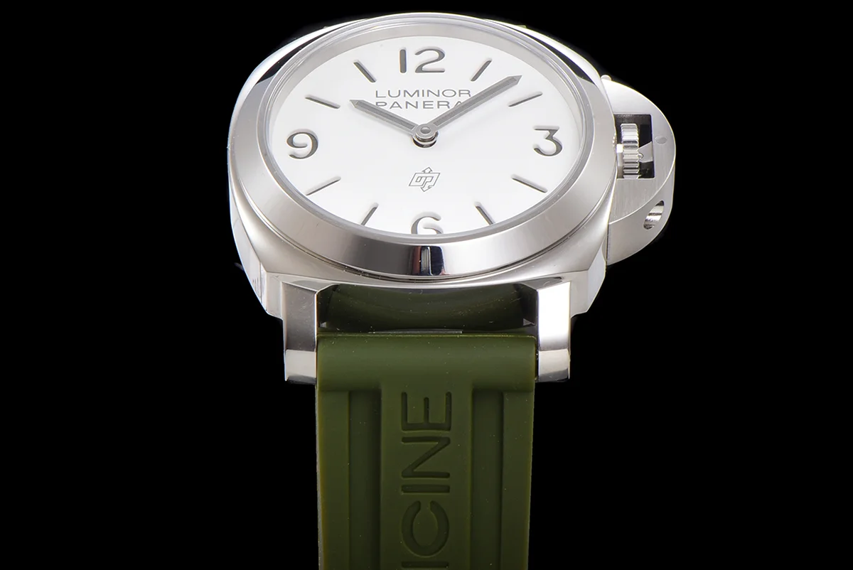 PAM1087 Luminor Base Logo 44mm