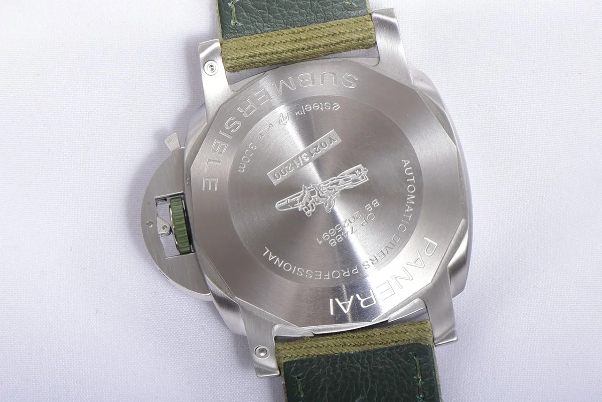 PAM1287 Submersible QuarantaQuattro ESteel™ Verde Smeraldo 44mm