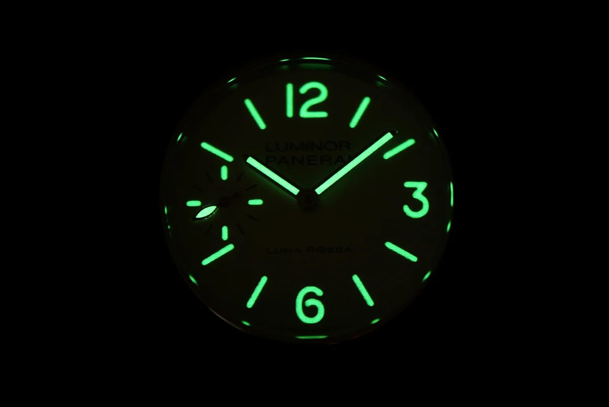 PAM1342 Luminor Luna Rossa 44mm