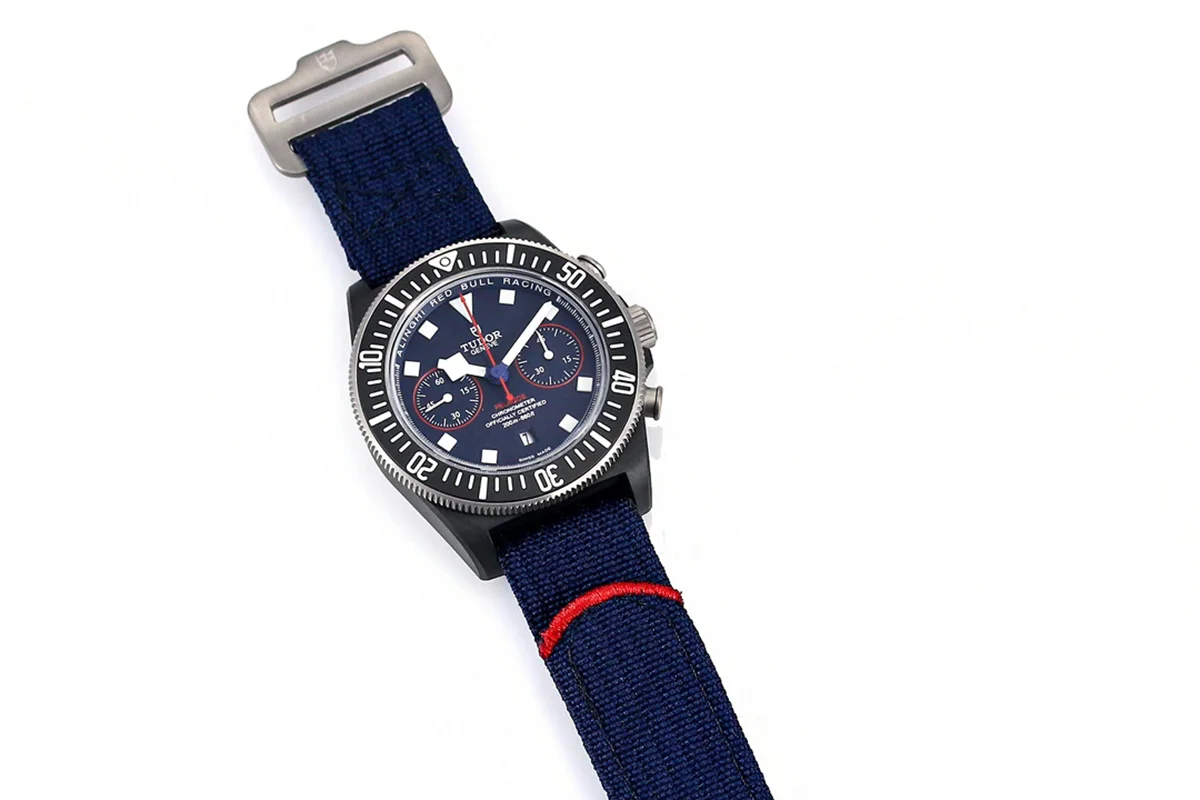 Pelagos FXD Chrono Ref. M25807KN-0001
