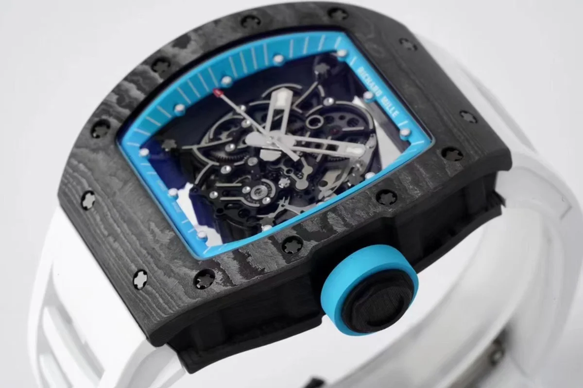 RM 055 Bubba Watson “Yas Marina Circuit” NTPT on White Rubber Strap RMUL2