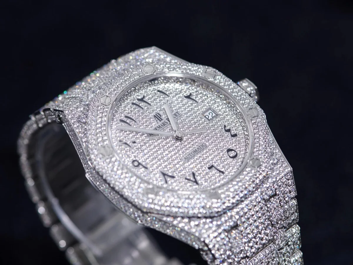 Royal Oak 41mm 15400 Iced Out Steel in Arabic Markers