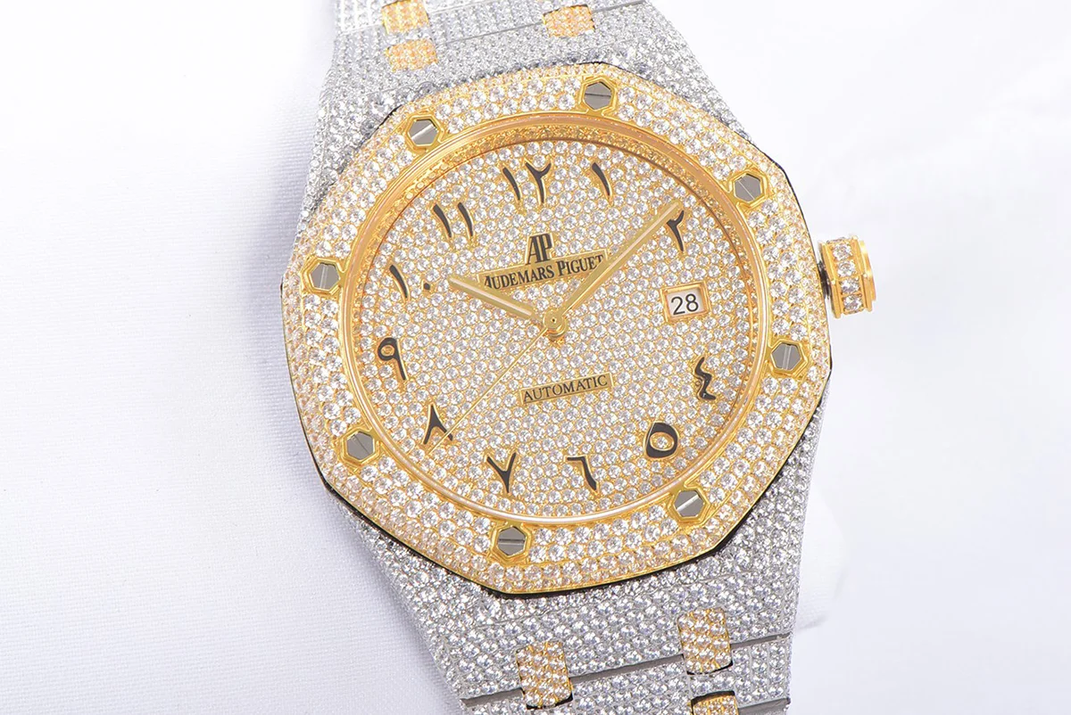 Royal Oak 41mm 15400 Iced Out Steel/Yellow Gold in Arabic Markers