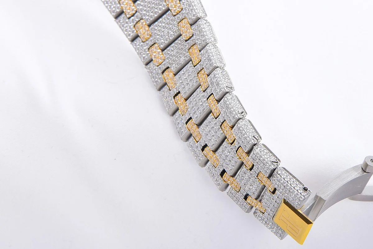 Royal Oak 41mm 15400 Iced Out Steel/Yellow Gold in Arabic Markers