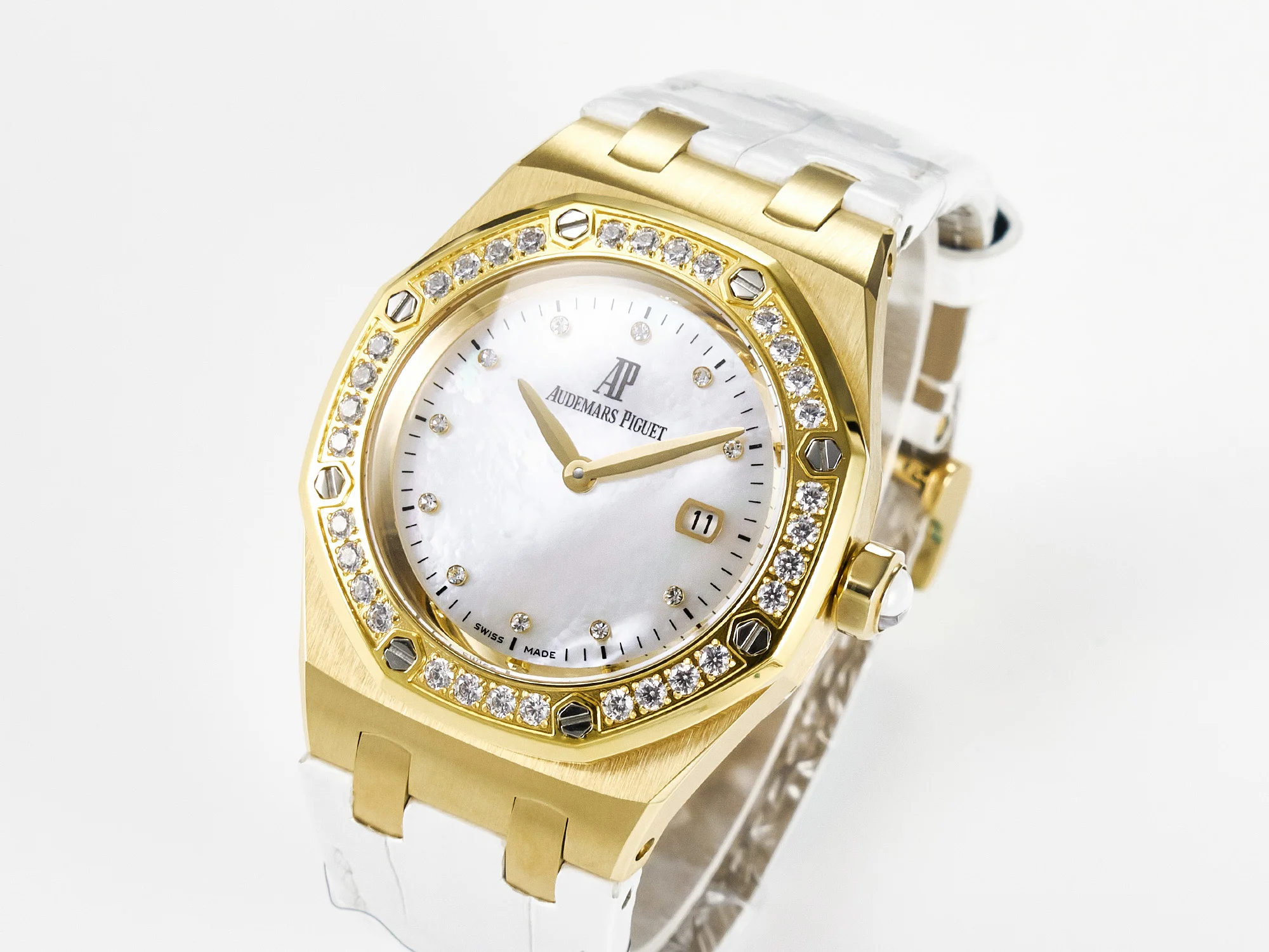 Royal Oak Ladies 33mm YG DRF Best Edition MOP Dial Diamonds Bezel on White Rubber Strap ETA Quartz