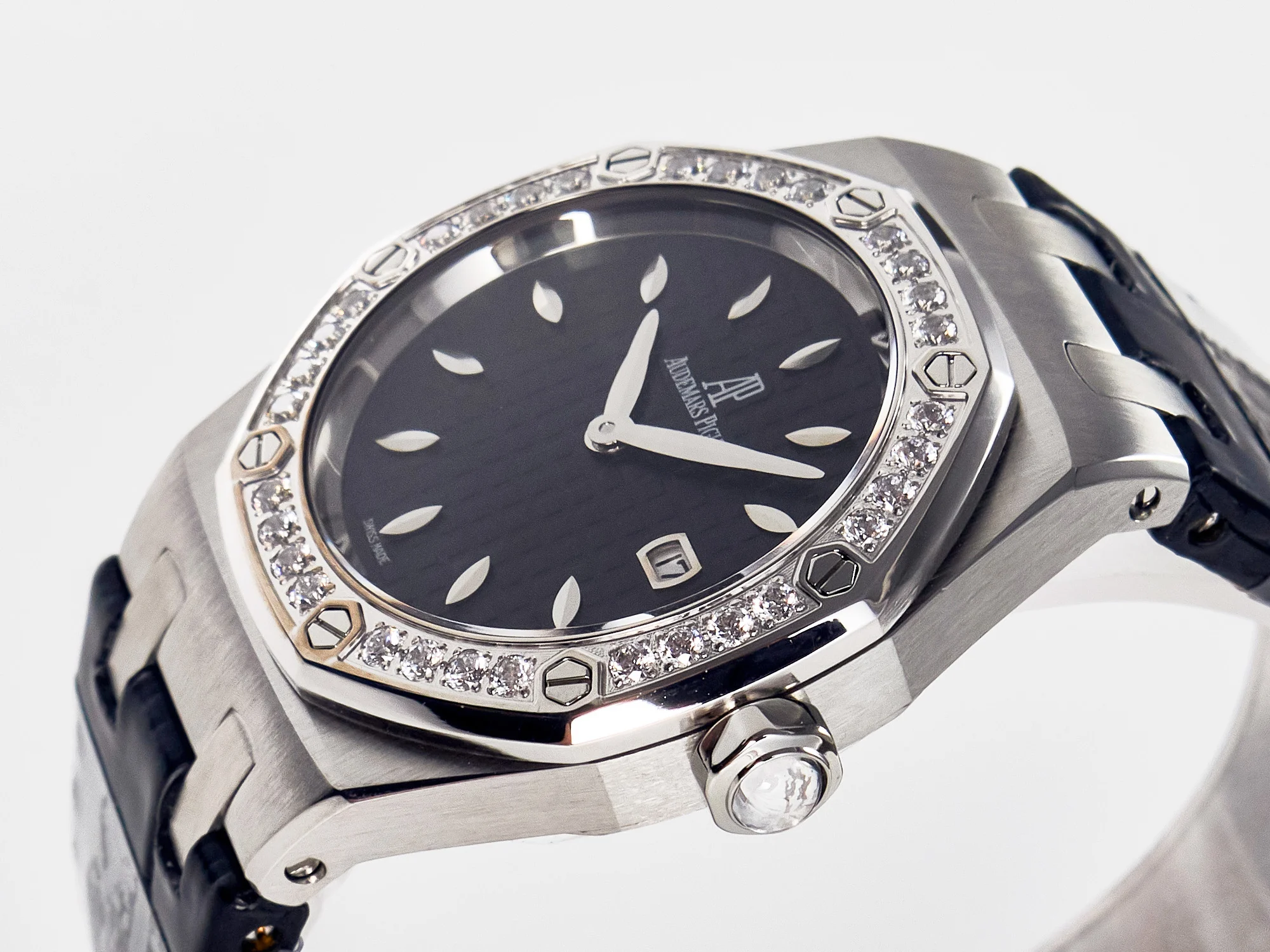 Royal Oak Offshore Ladies 33mm SS DRF Best Edition Black Dial Diamonds Bezel on Black Leather Strap ETA Quartz